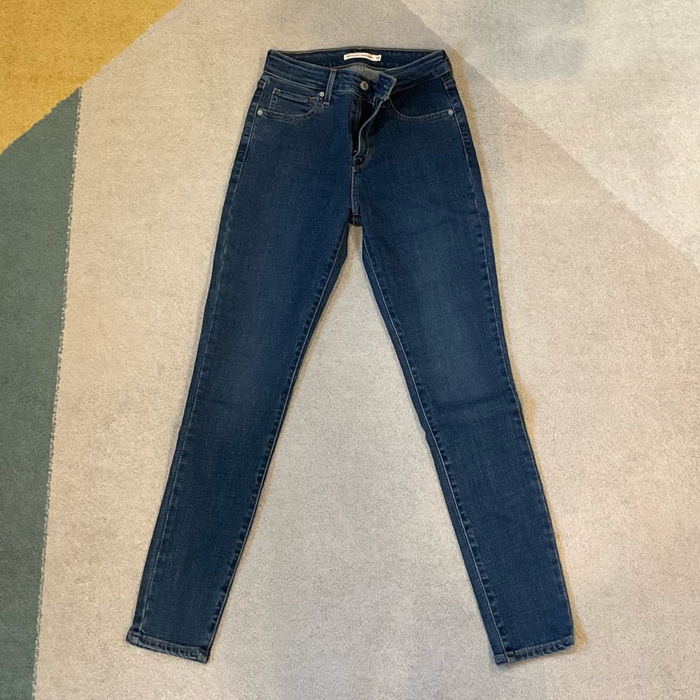 Levi’s 721 High Rise Skinny Jeans